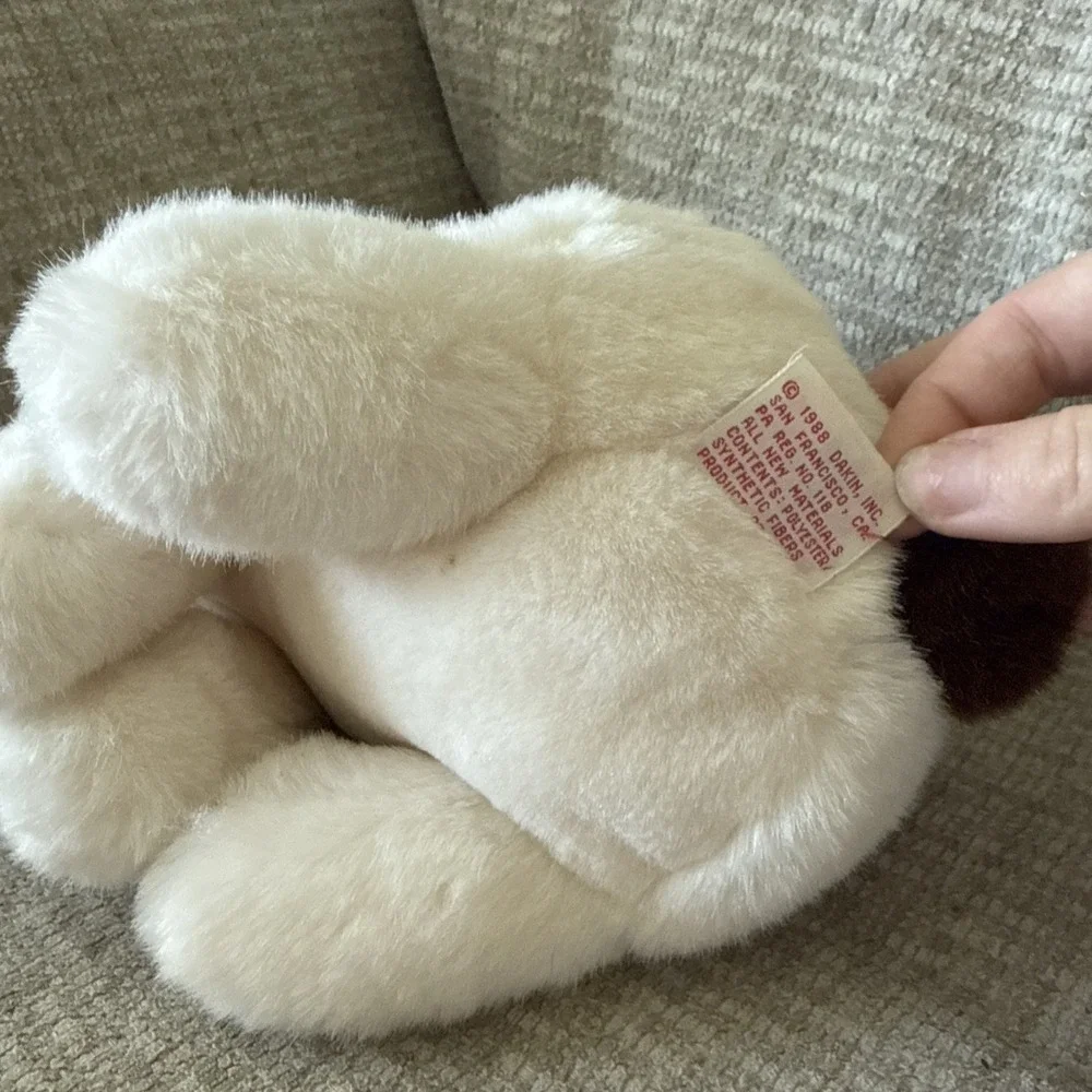 Vintage Dakin 1988‎ Cream and Brown Smudge Bunny Rabbit Plastic Whiskers NWT